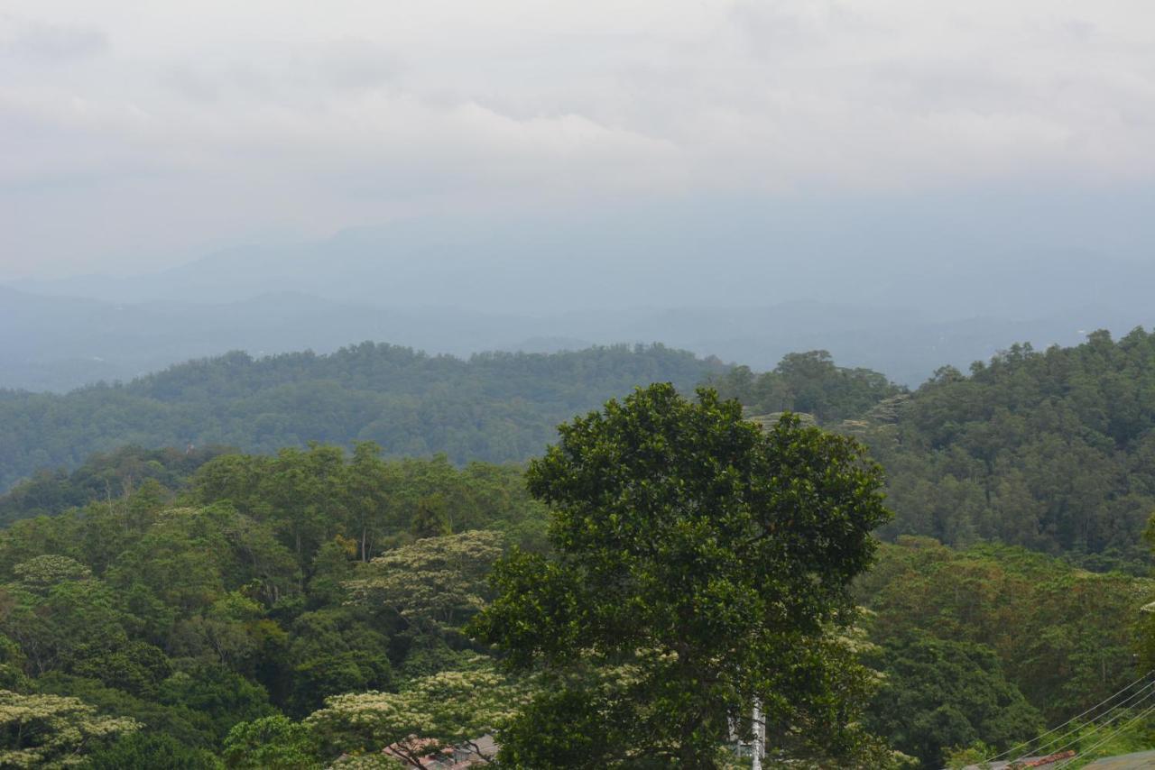 Kandy Highland Unique Hotel Esterno foto