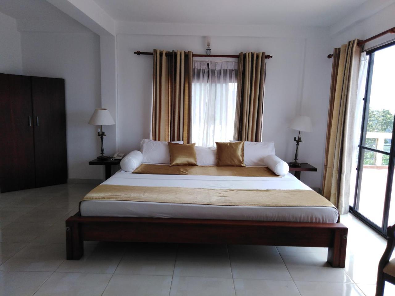 Kandy Highland Unique Hotel Esterno foto