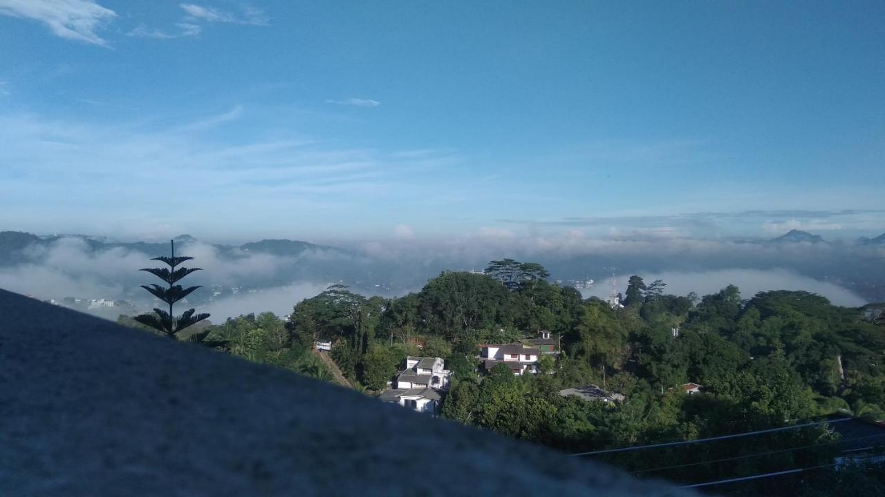 Kandy Highland Unique Hotel Esterno foto