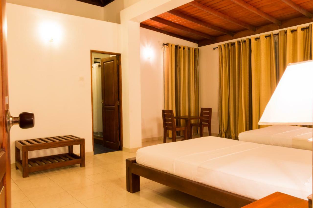Kandy Highland Unique Hotel Esterno foto