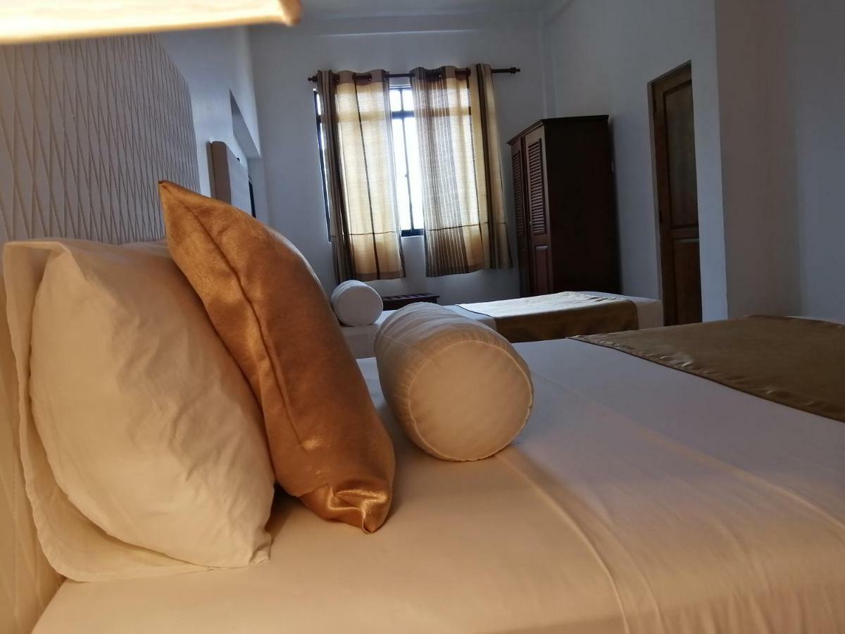 Kandy Highland Unique Hotel Esterno foto